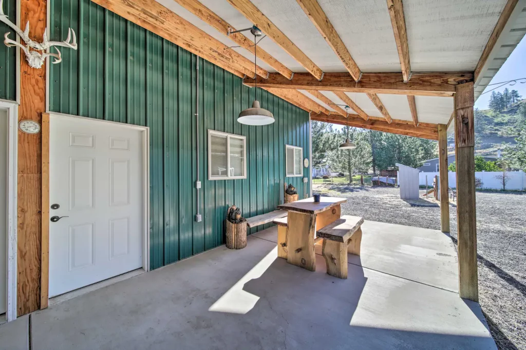 Energy-Efficient Pole Buildings: Is It Possible?