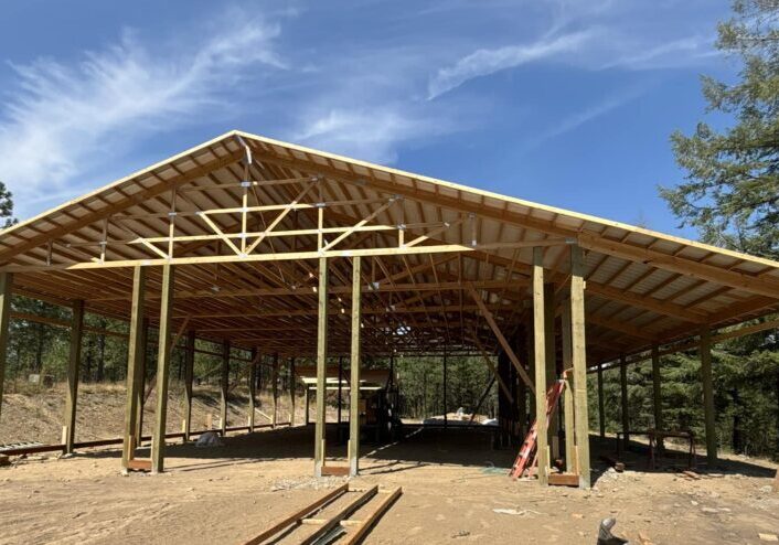 Crop 5 How to Choose the Right Pole Barn Contractor